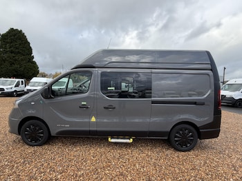 Used Renault Trafic 2017 for sale - 76428648: Photo