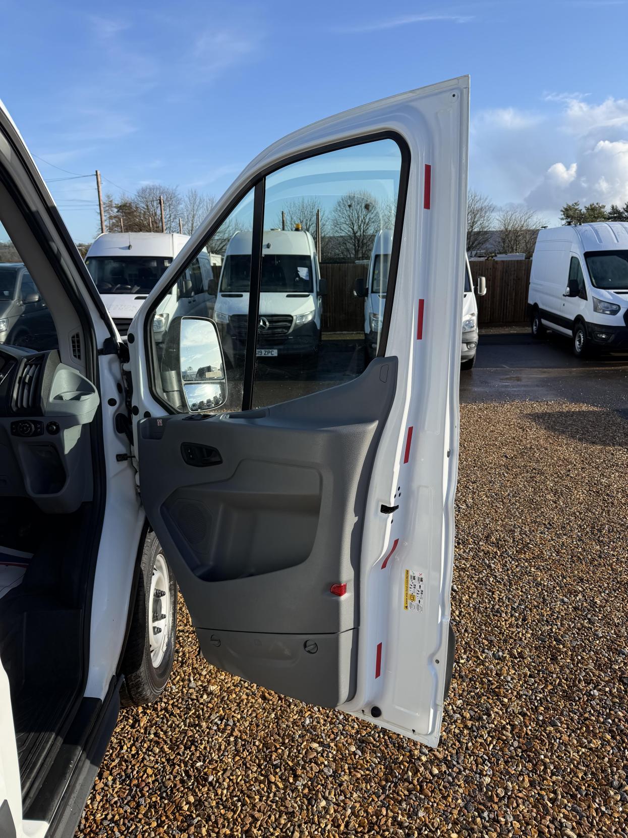Used Ford Transit 2019 for sale - 77228525: Photo 25