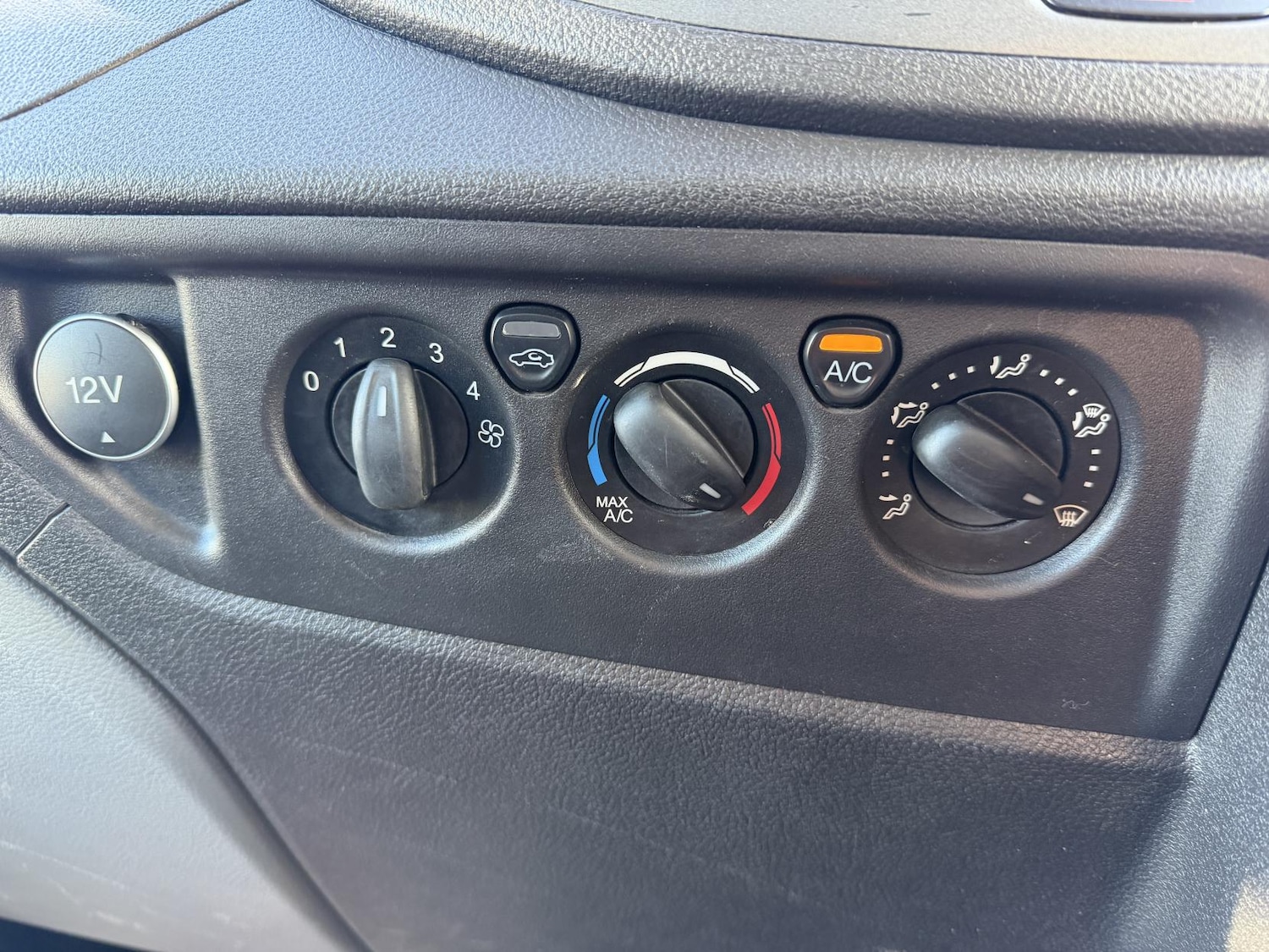 Used Ford Transit 2019 for sale - 77228525: Photo 40