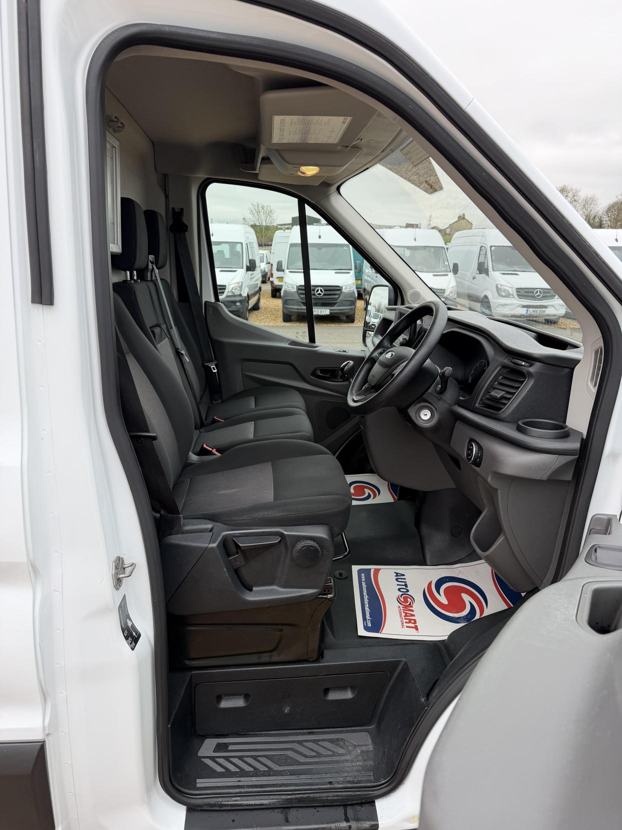 Used Ford Transit 2022 for sale - 77782181: Photo 25