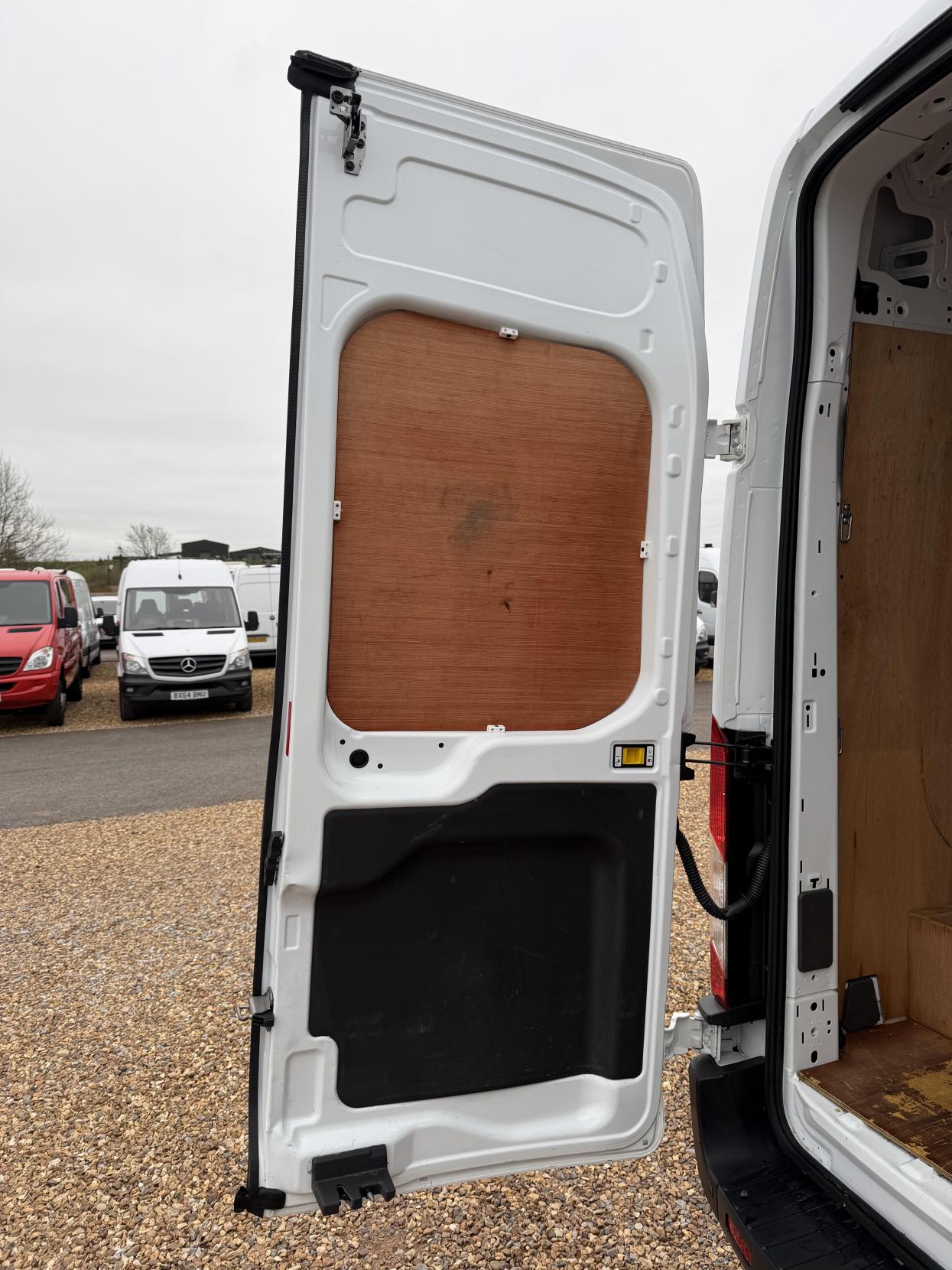 Used Ford Transit 2022 for sale - 77782181: Photo 38
