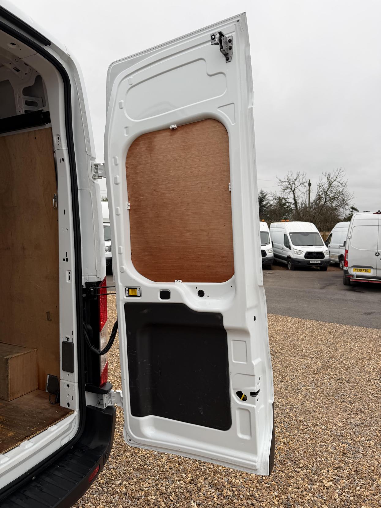 Used Ford Transit 2022 for sale - 77782181: Photo 42