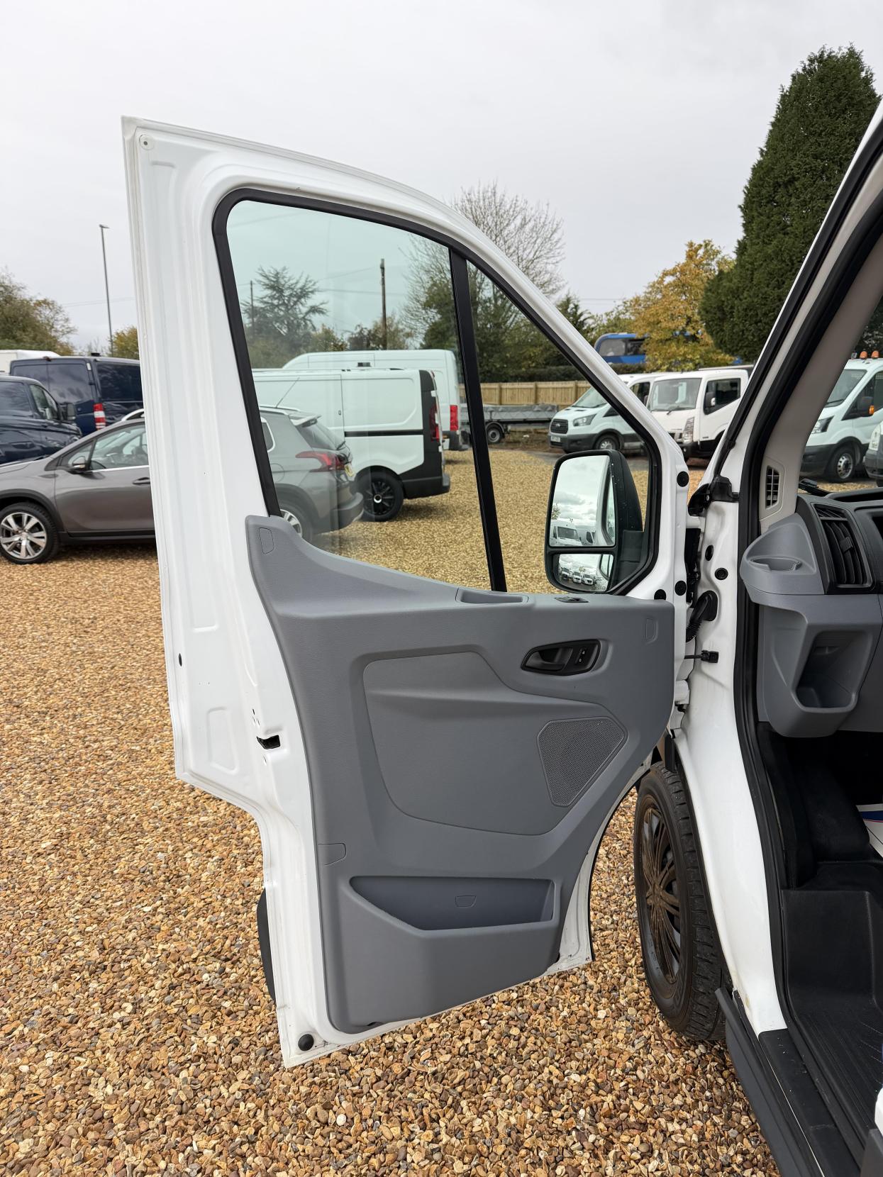 Used Ford Transit 2016 for sale - 76380406: Photo 14