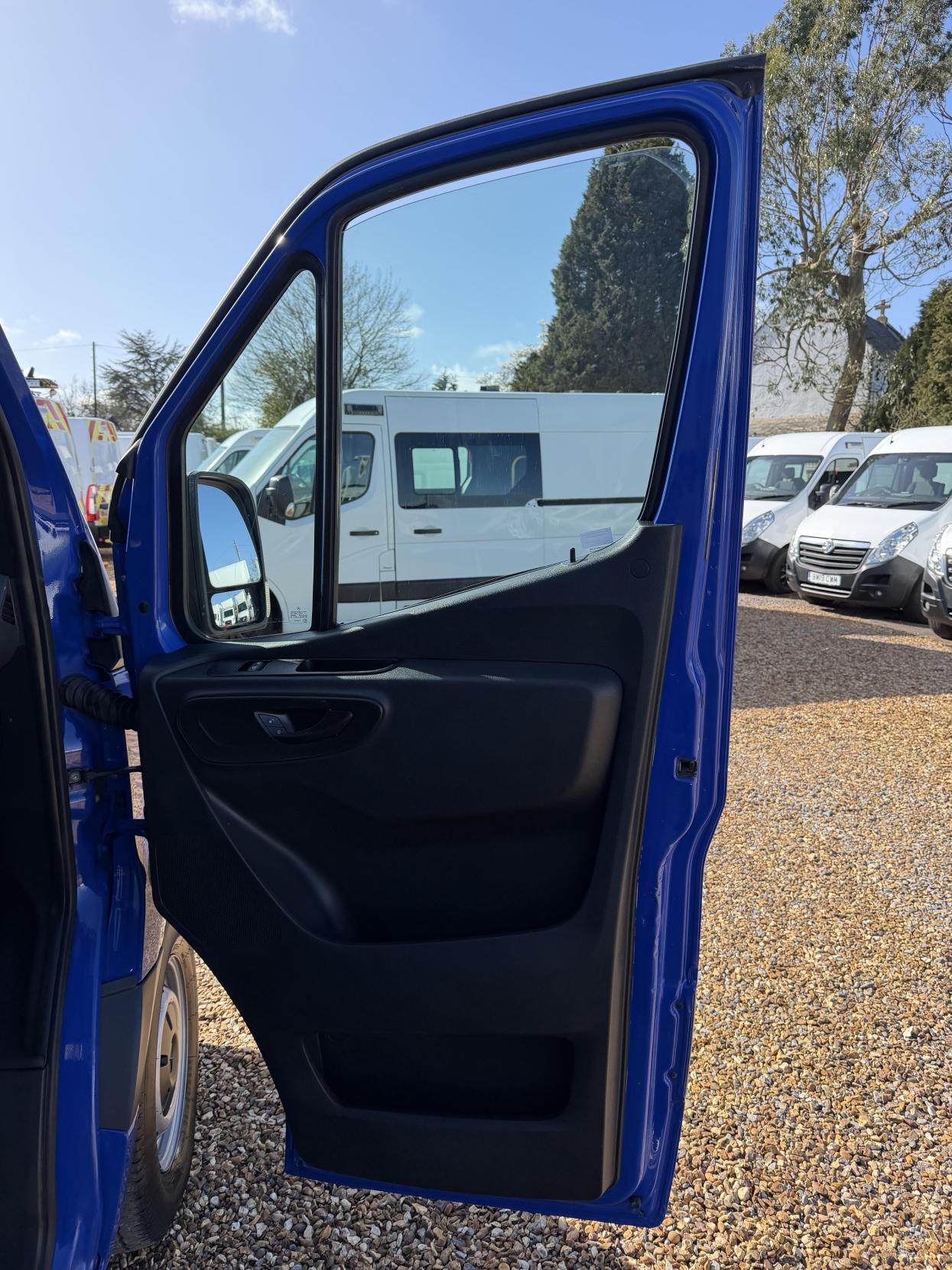 Used Mercedes-Benz Sprinter 2019 for sale - 77837393: Photo 11