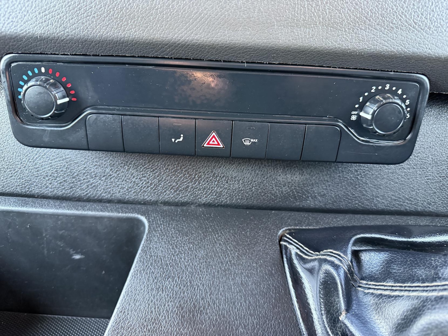 Used Mercedes-Benz Sprinter 2019 for sale - 77837393: Photo 25