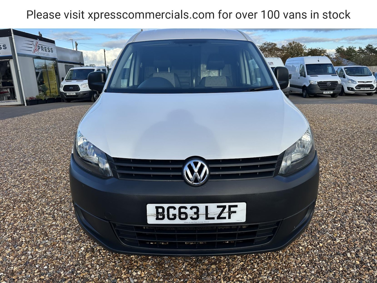 Used Volkswagen Caddy Maxi 2013 for sale - 77225338: Photo 2