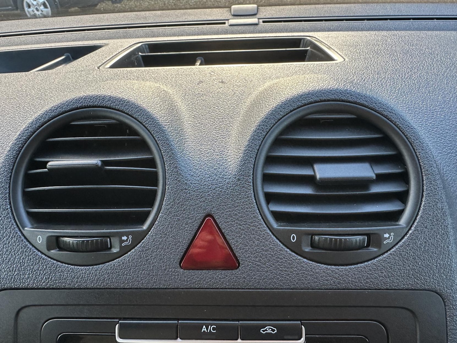 Used Volkswagen Caddy Maxi 2013 for sale - 77225338: Photo 21