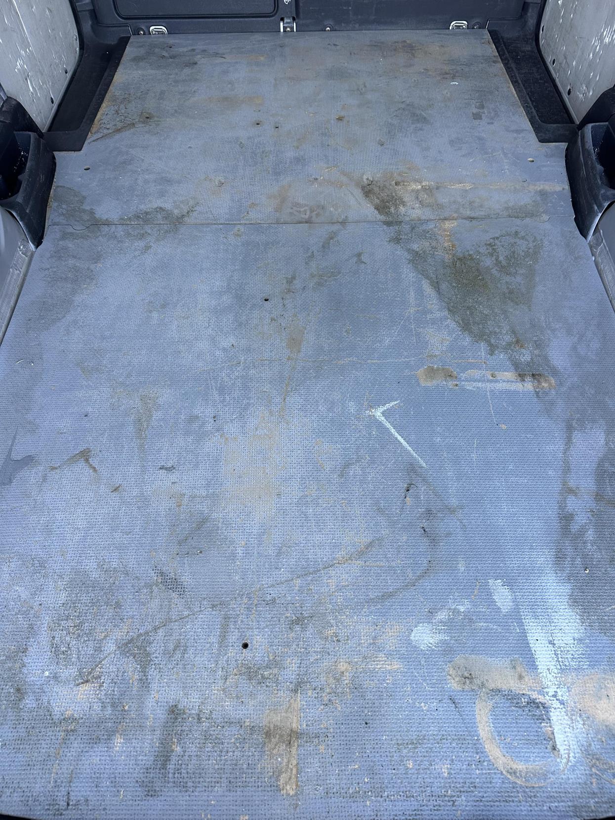 Used Volkswagen Caddy Maxi 2013 for sale - 77225338: Photo 40