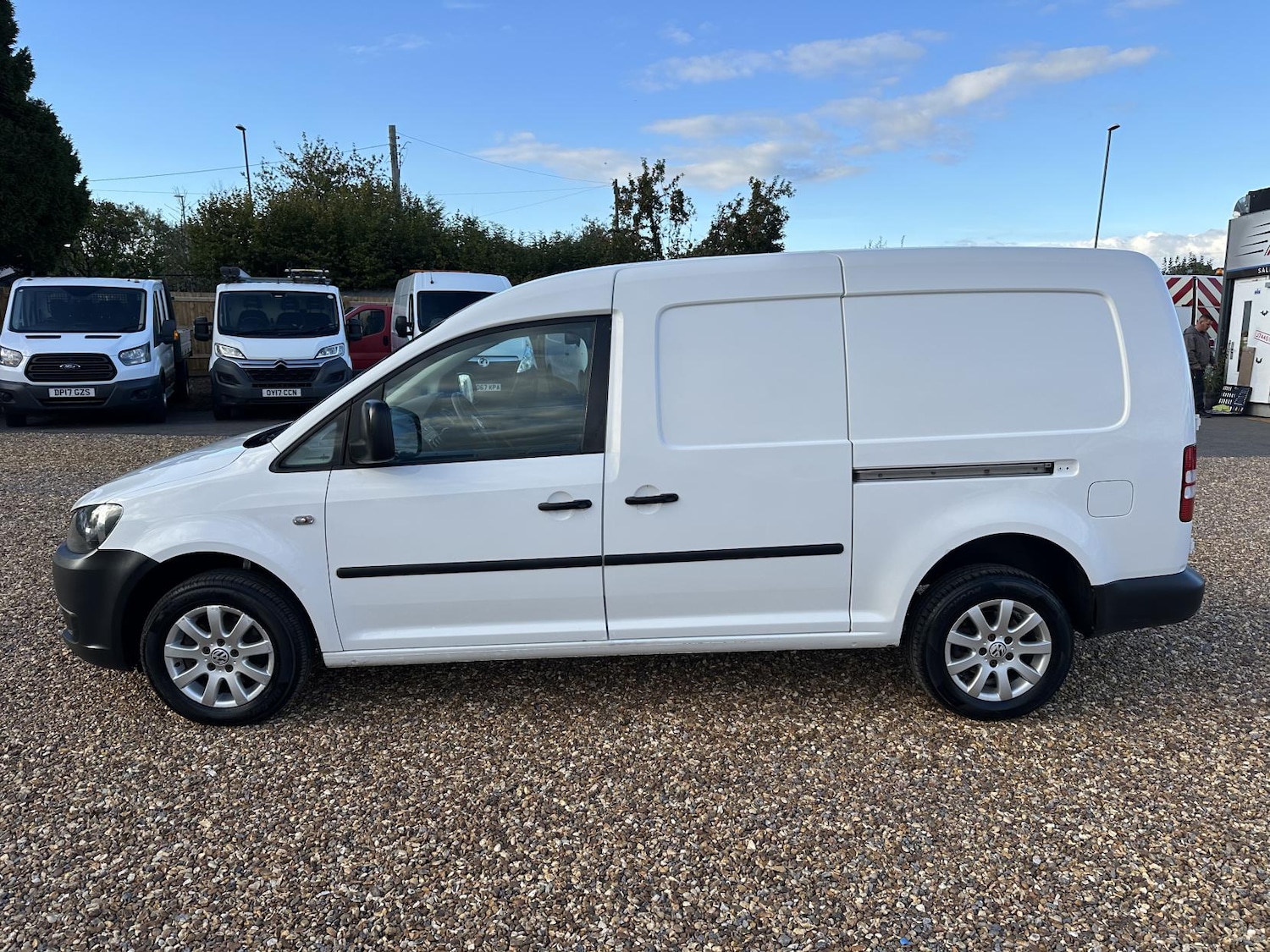 Used Volkswagen Caddy Maxi 2013 for sale - 77225338: Photo 6