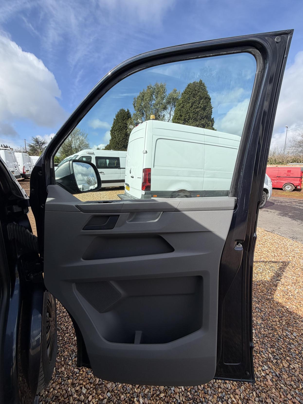 Used Volkswagen Transporter 2021 for sale - 78140554: Photo 23