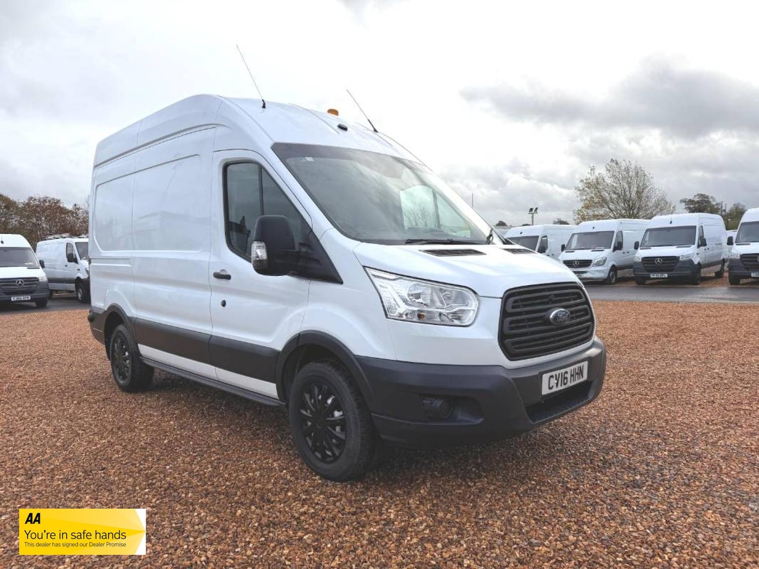 Used Ford Transit 2016 for sale - 76922277: Photo 1