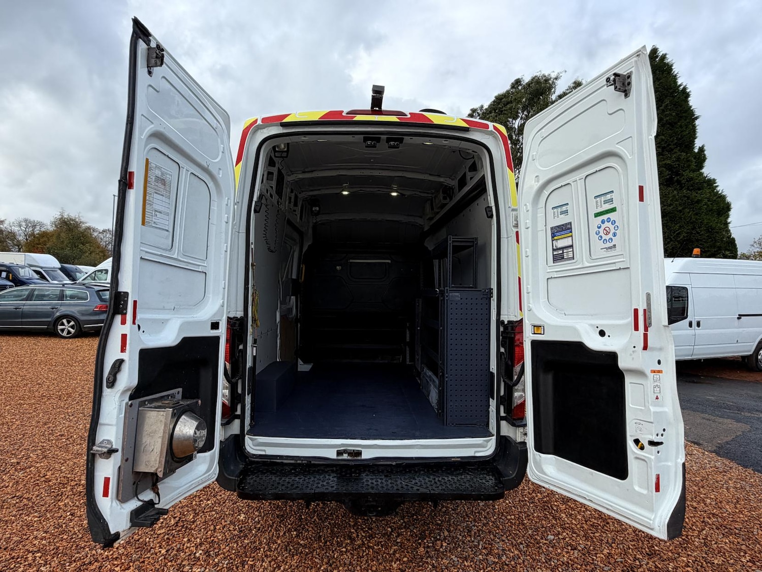 Used Ford Transit 2016 for sale - 76922277: Photo 24