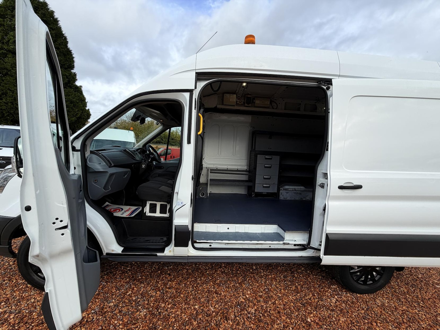 Used Ford Transit 2016 for sale - 76922277: Photo 32