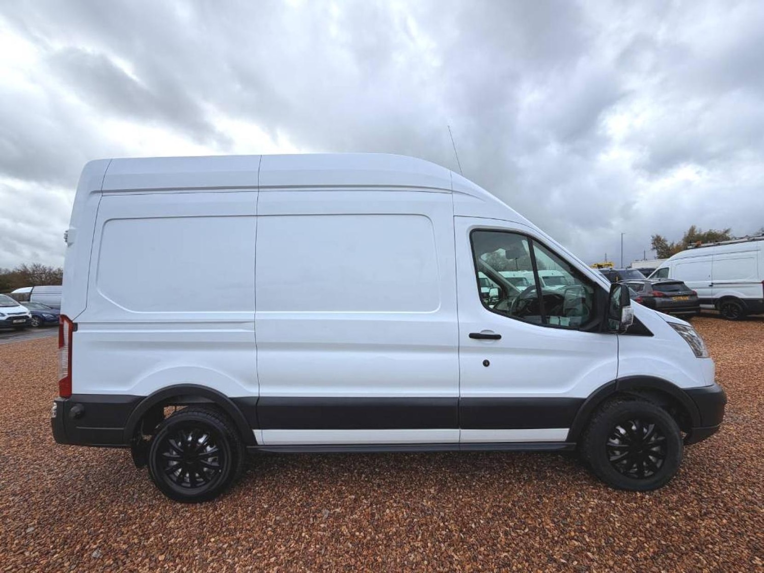 Used Ford Transit 2016 for sale - 76922277: Photo 9