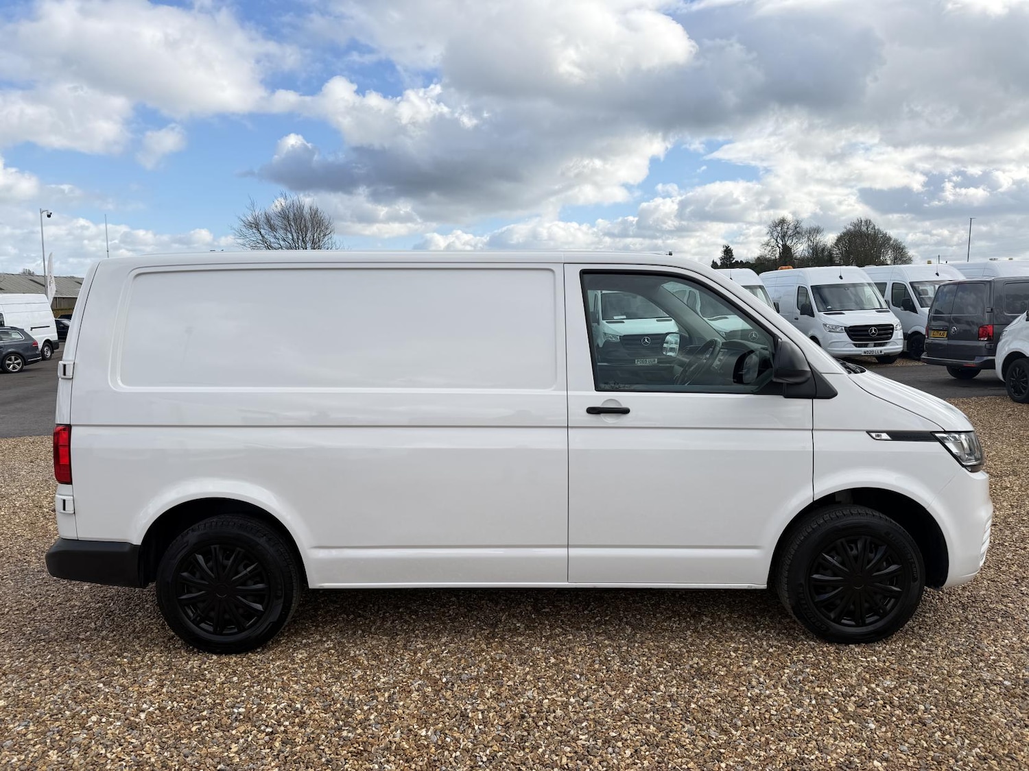Used Volkswagen Transporter 2022 for sale - 78018719: Photo 12
