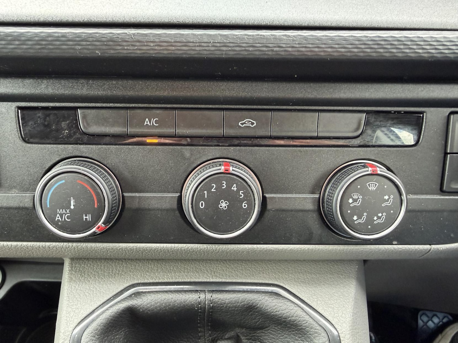 Used Volkswagen Transporter 2022 for sale - 78018719: Photo 26