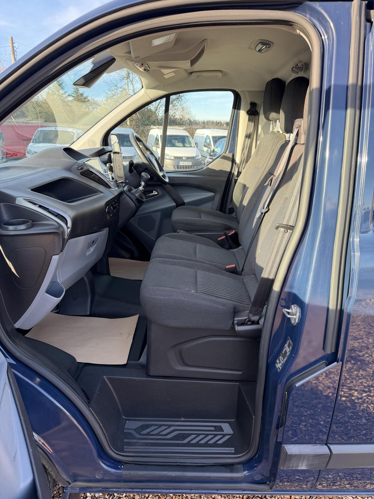 Used Ford Transit Custom 2013 for sale - 76660597: Photo 17