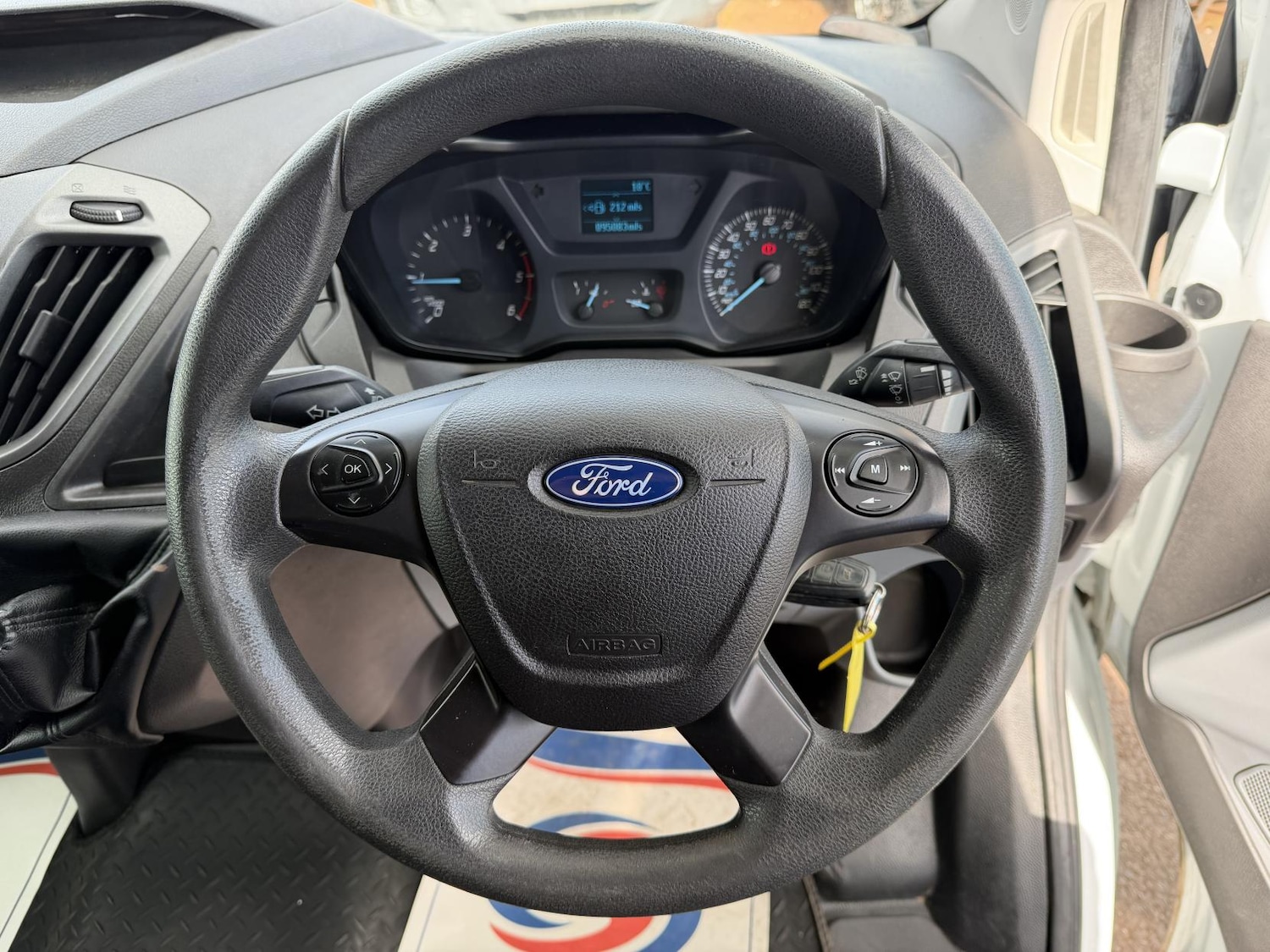 Used Ford Transit Custom 2014 for sale - 78028164: Photo 25