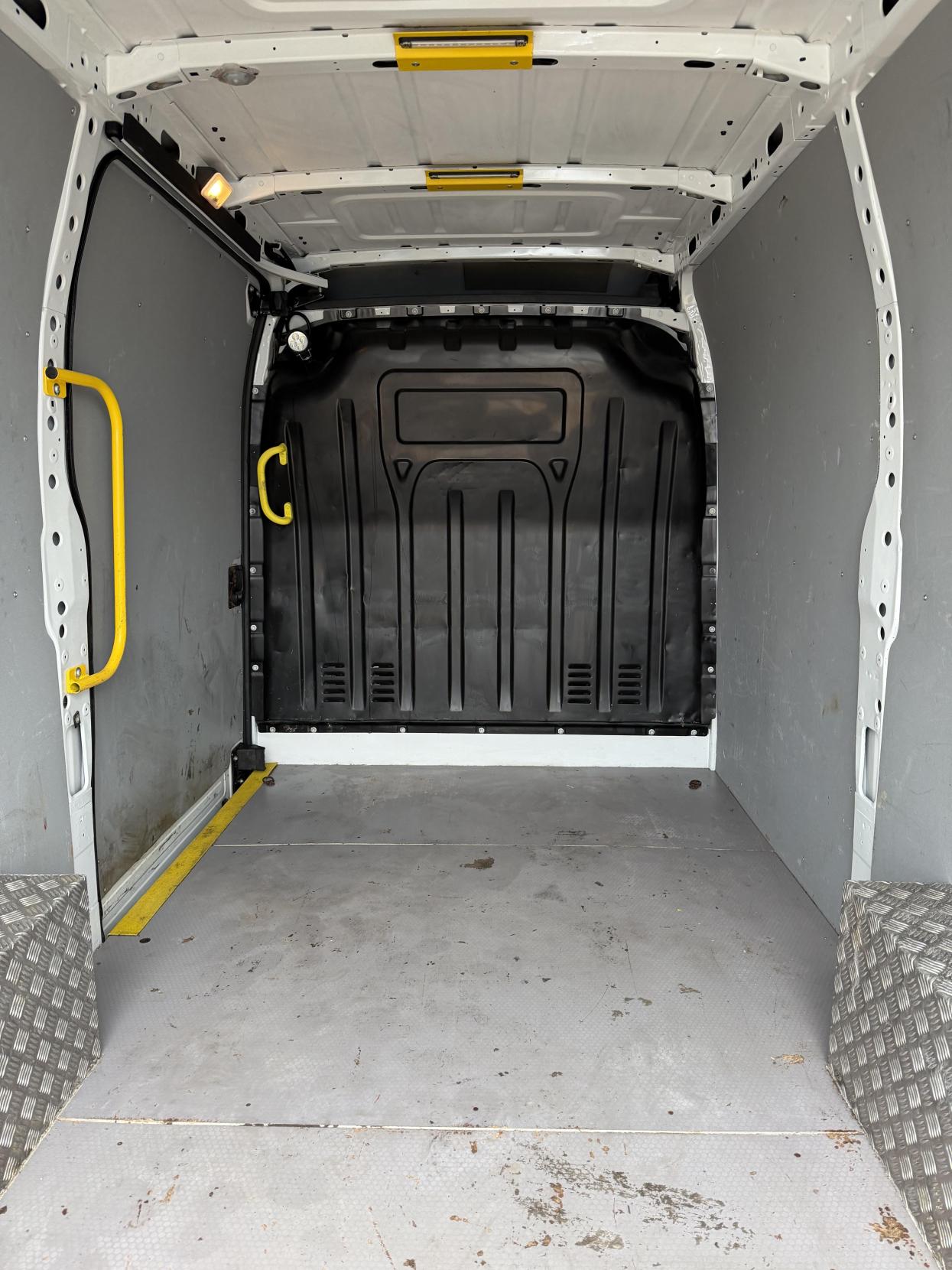 Used Vauxhall Movano 2019 for sale - 77782175: Photo 40