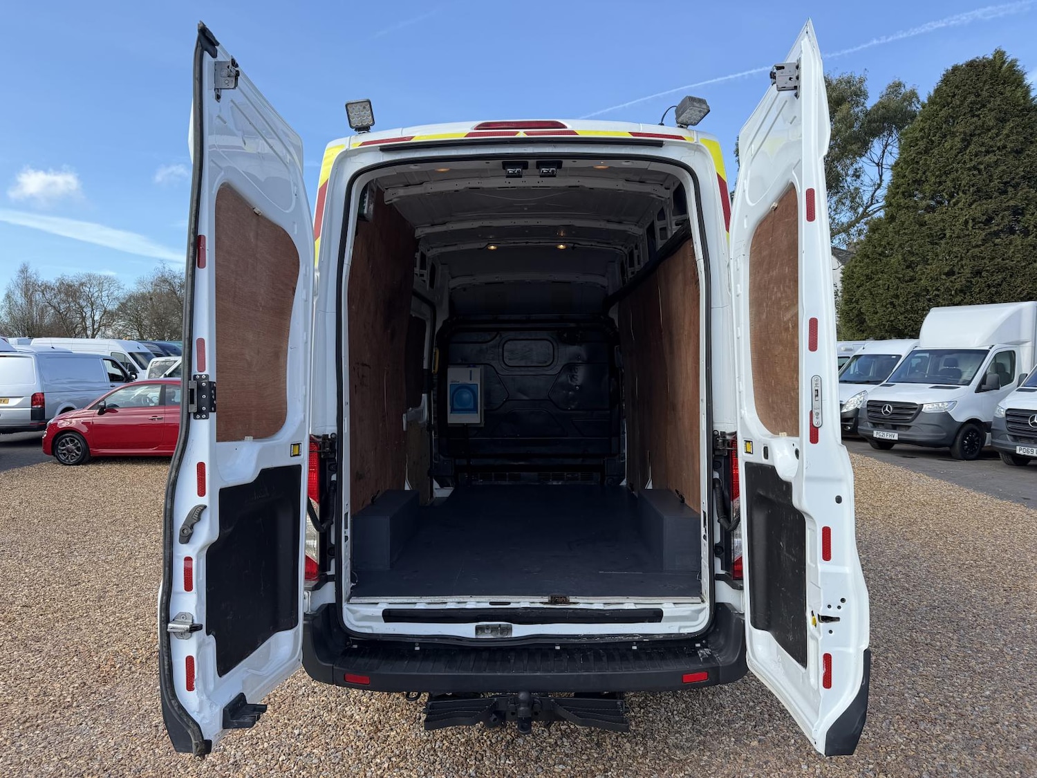 Used Ford Transit 2019 for sale - 78147677: Photo 3