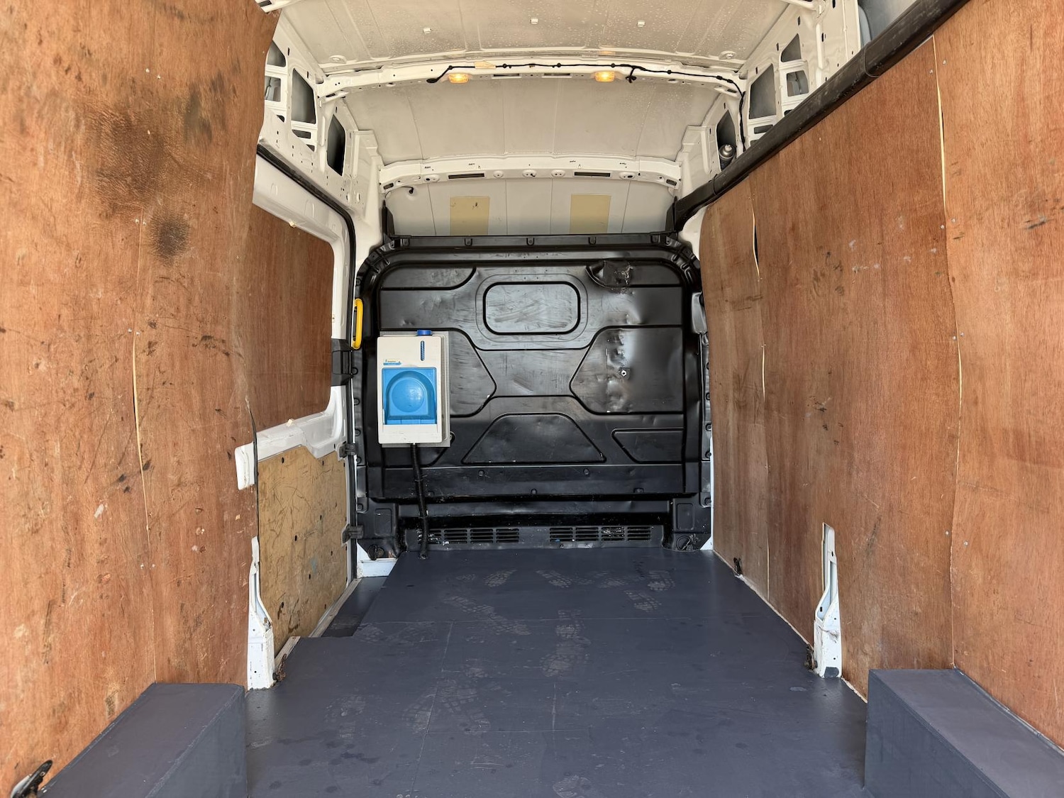 Used Ford Transit 2019 for sale - 78147677: Photo 41