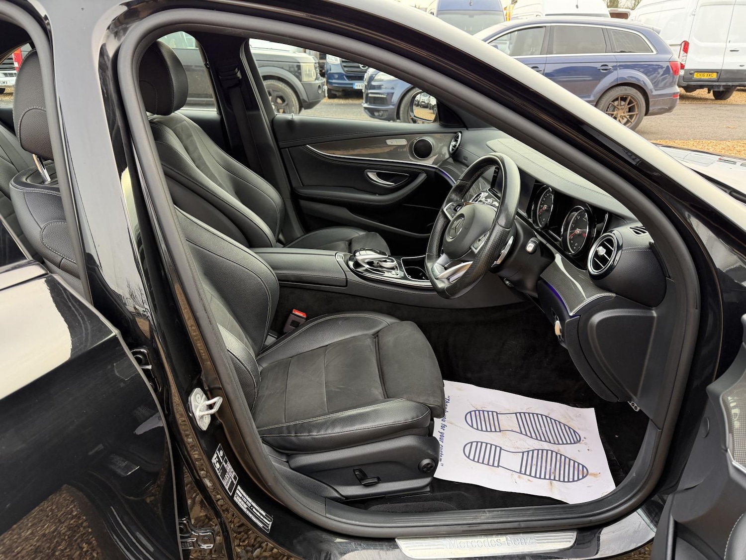 Used Mercedes-Benz E Class 2017 for sale - 77558850: Photo 12