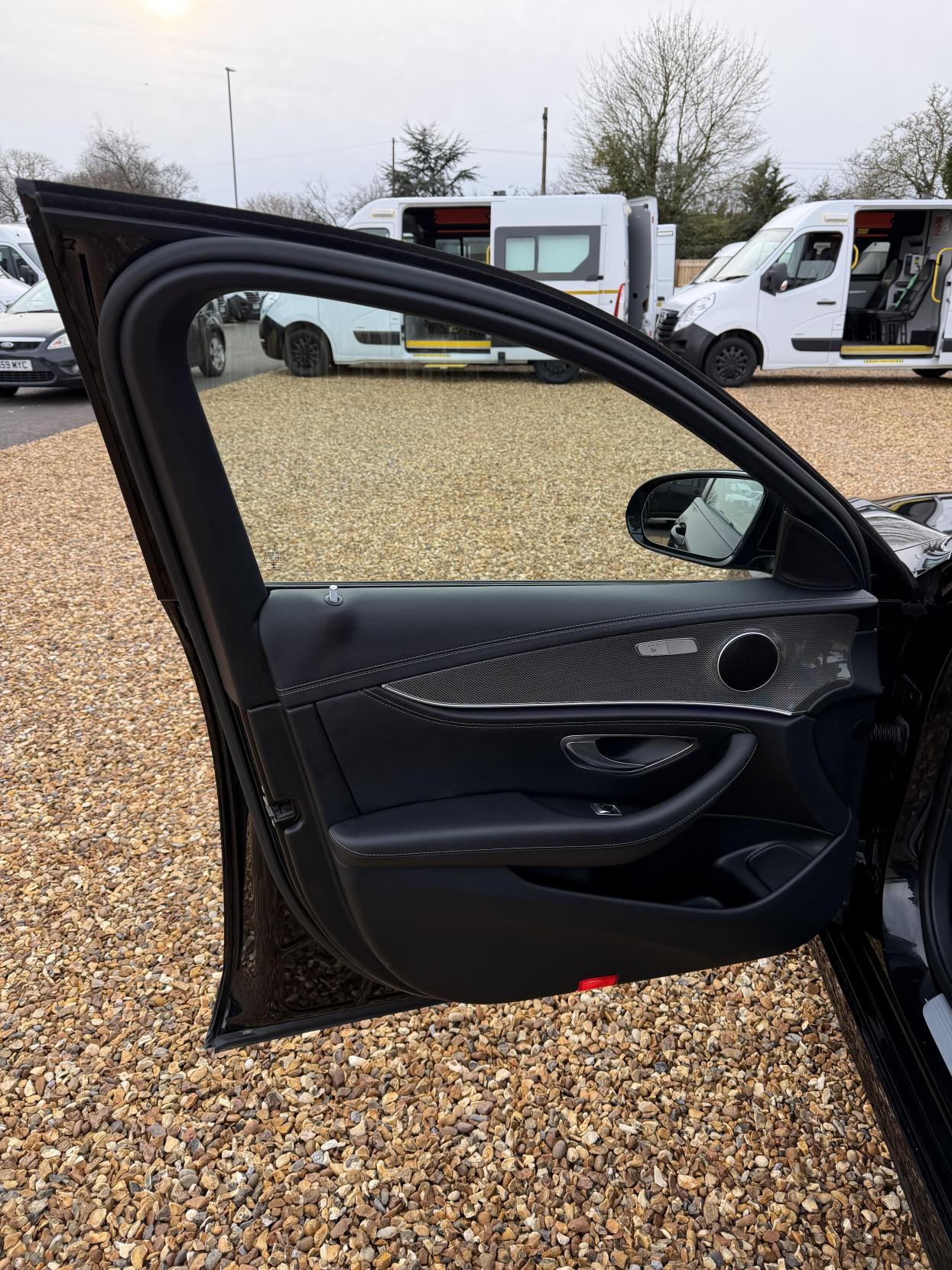 Used Mercedes-Benz E Class 2017 for sale - 77558850: Photo 14