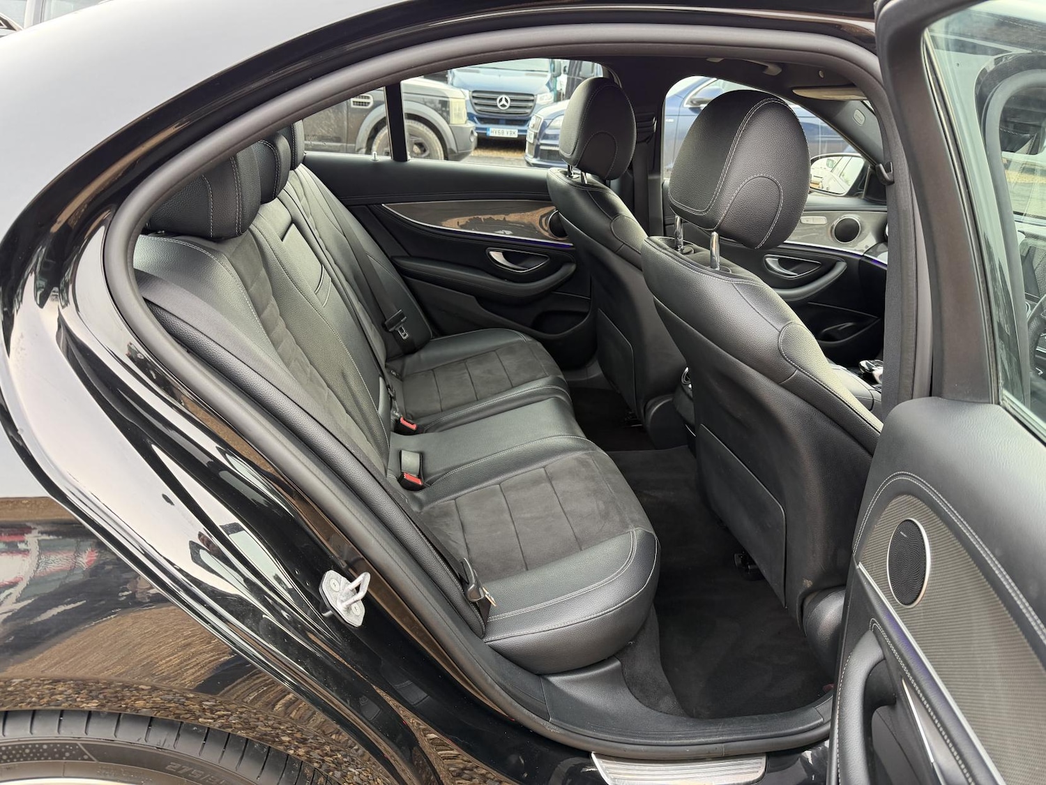 Used Mercedes-Benz E Class 2017 for sale - 77558850: Photo 17