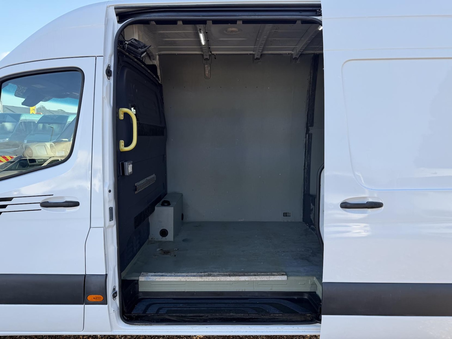 Used Mercedes-Benz Sprinter 2019 for sale - 77010178: Photo 33