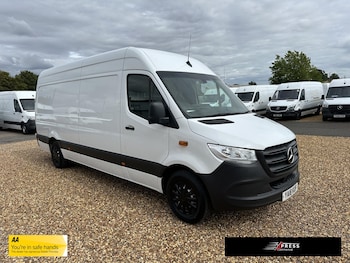 Mercedes-Benz - Sprinter