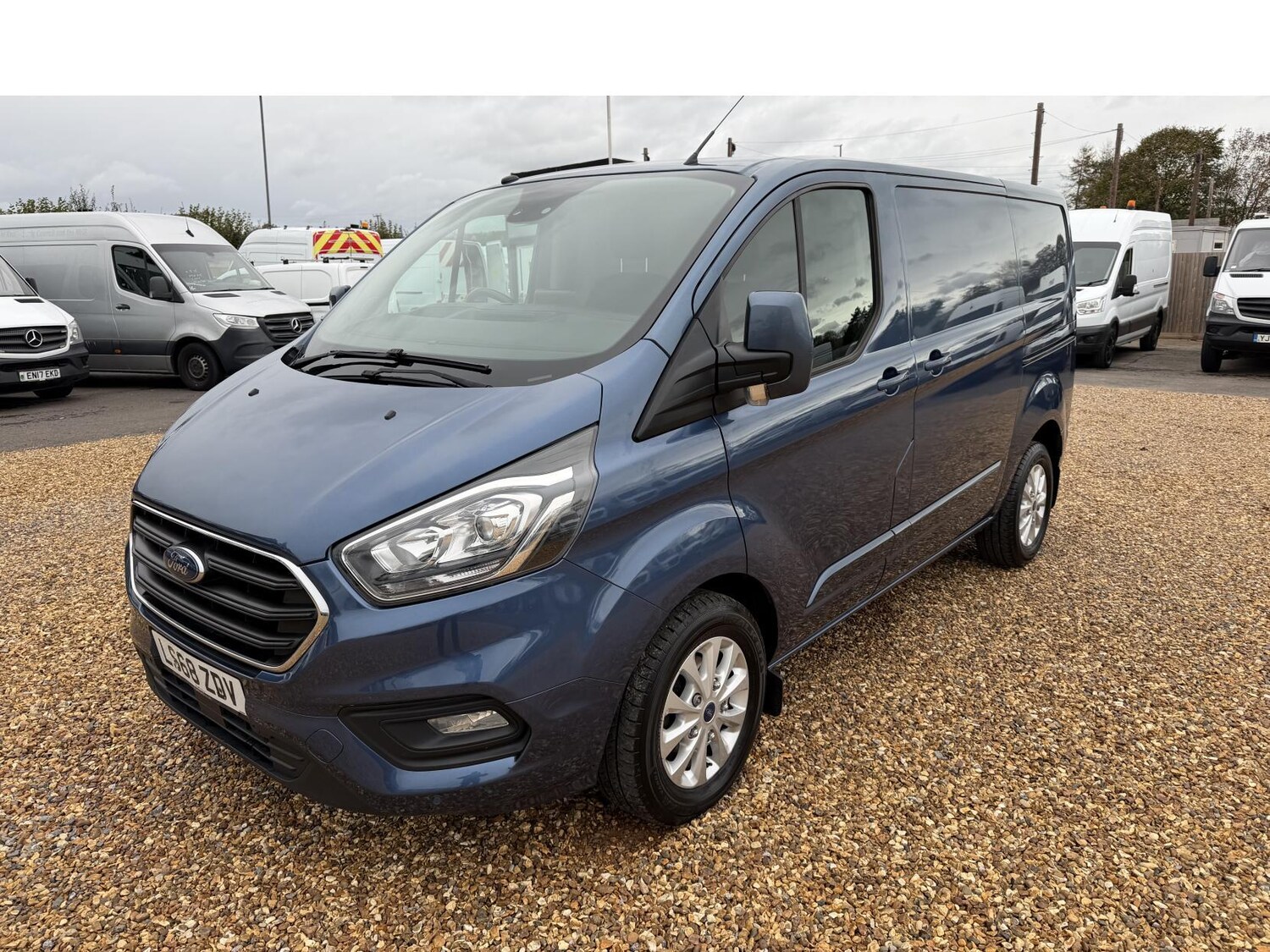 Used Ford Transit Custom 2018 for sale - 76380407: Photo 3