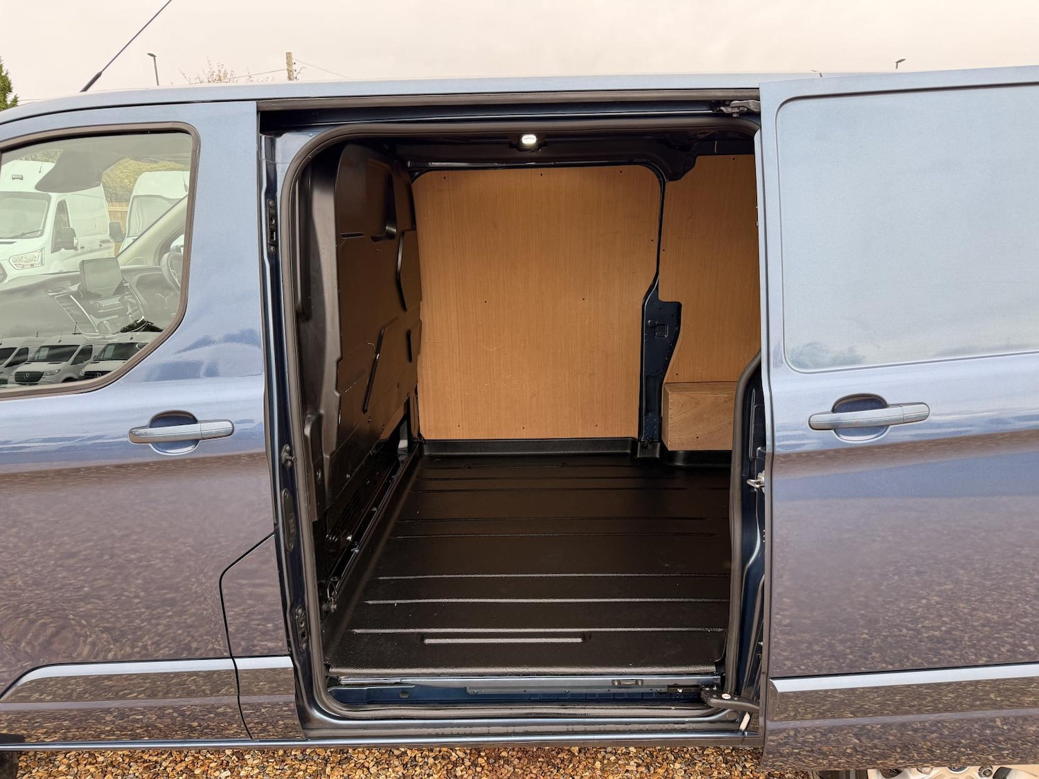 Used Ford Transit Custom 2018 for sale - 76380407: Photo 32