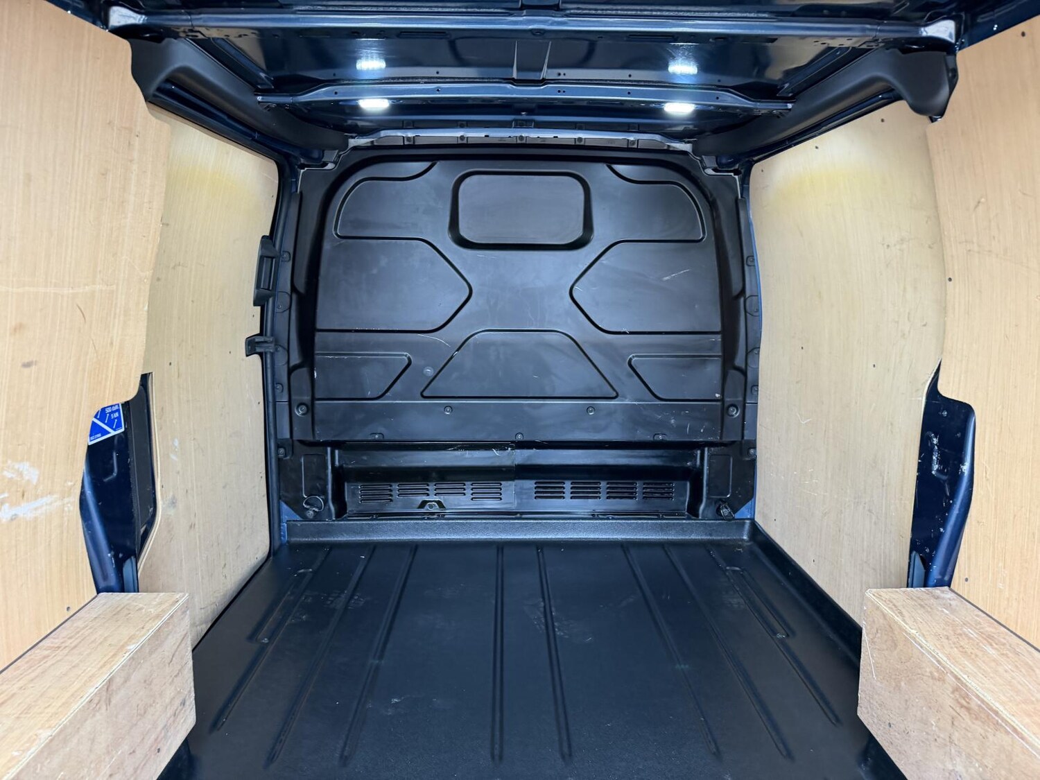 Used Ford Transit Custom 2018 for sale - 76380407: Photo 37