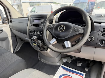Used Mercedes-Benz Sprinter 2014 for sale - 79318428: Photo