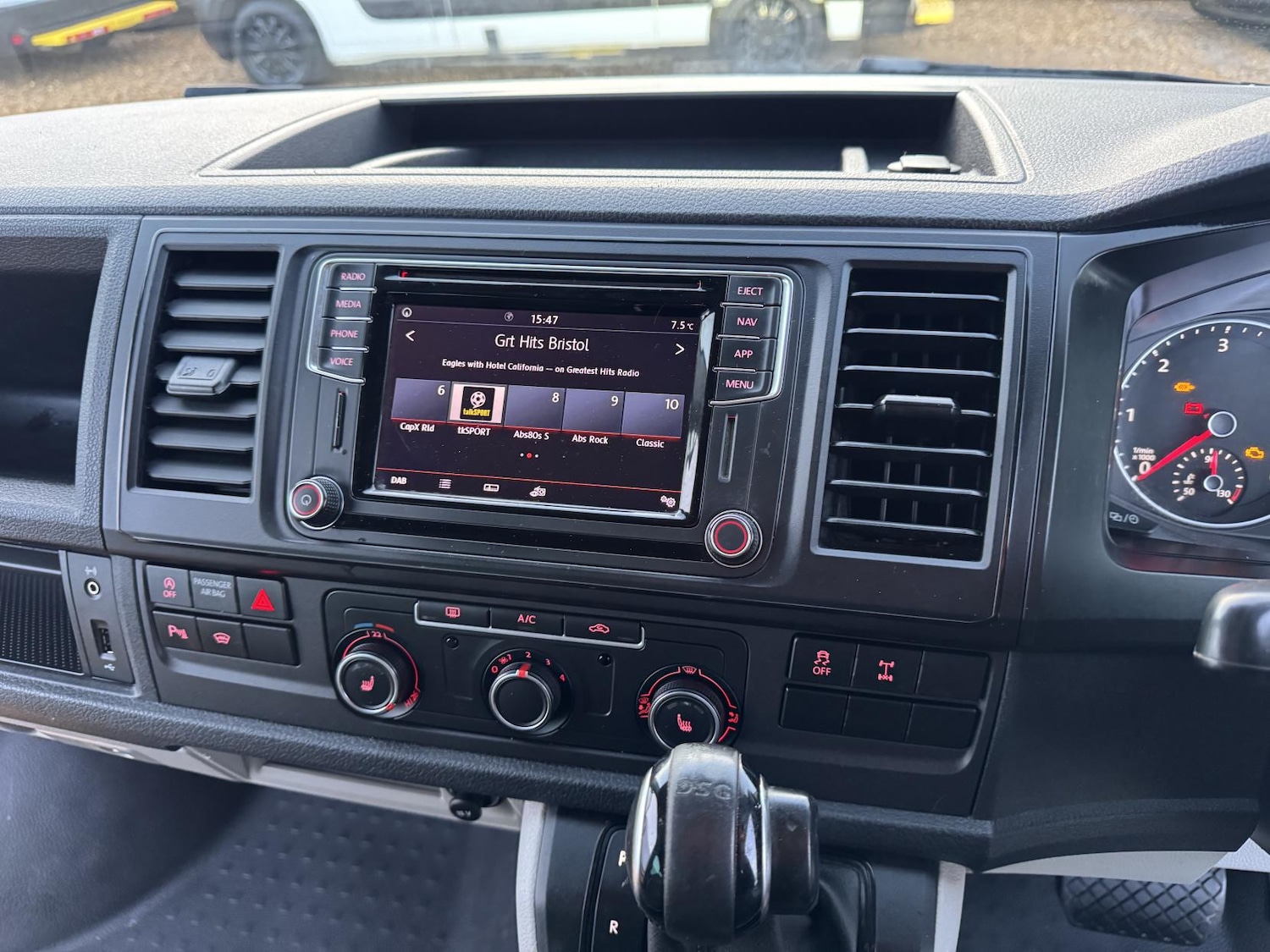 Used Volkswagen Transporter 2019 for sale - 77707110: Photo 16