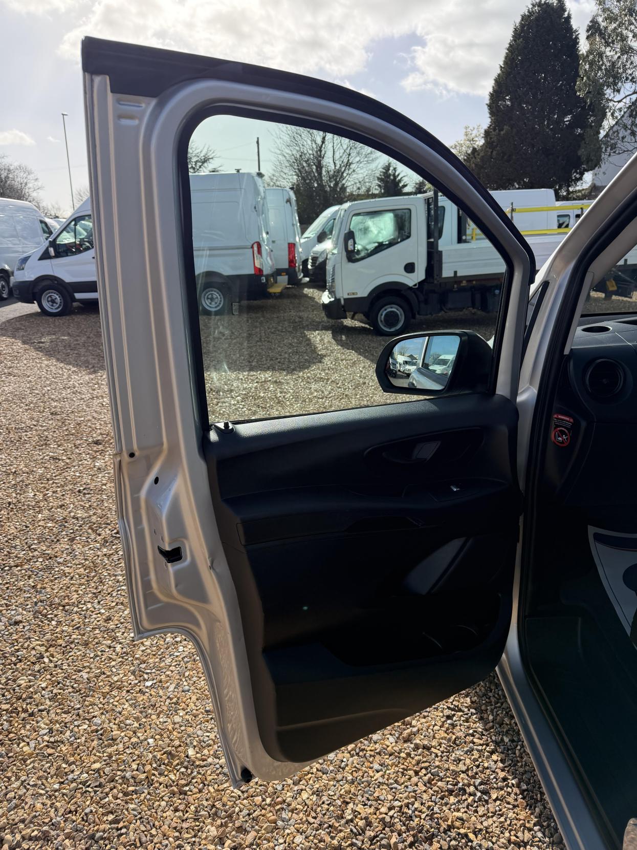 Used Mercedes-Benz Vito 2018 for sale - 78071681: Photo 15