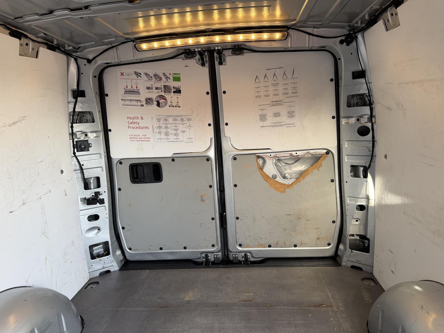 Used Mercedes-Benz Vito 2018 for sale - 78071681: Photo 33