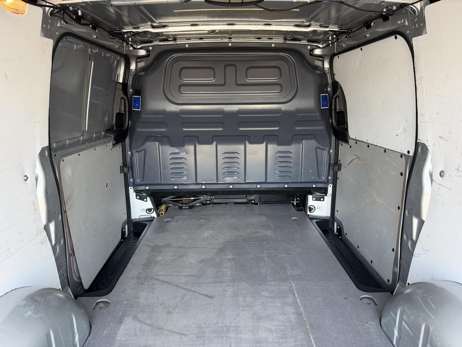 Used Mercedes-Benz Vito 2018 for sale - 78071681: Photo 38