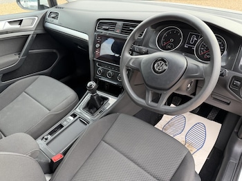 Used Volkswagen Golf 2018 for sale - 79255311: Photo