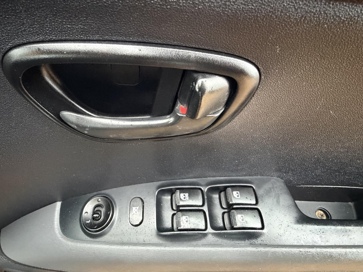 Used Hyundai i10 2012 for sale - 77201710: Photo 18