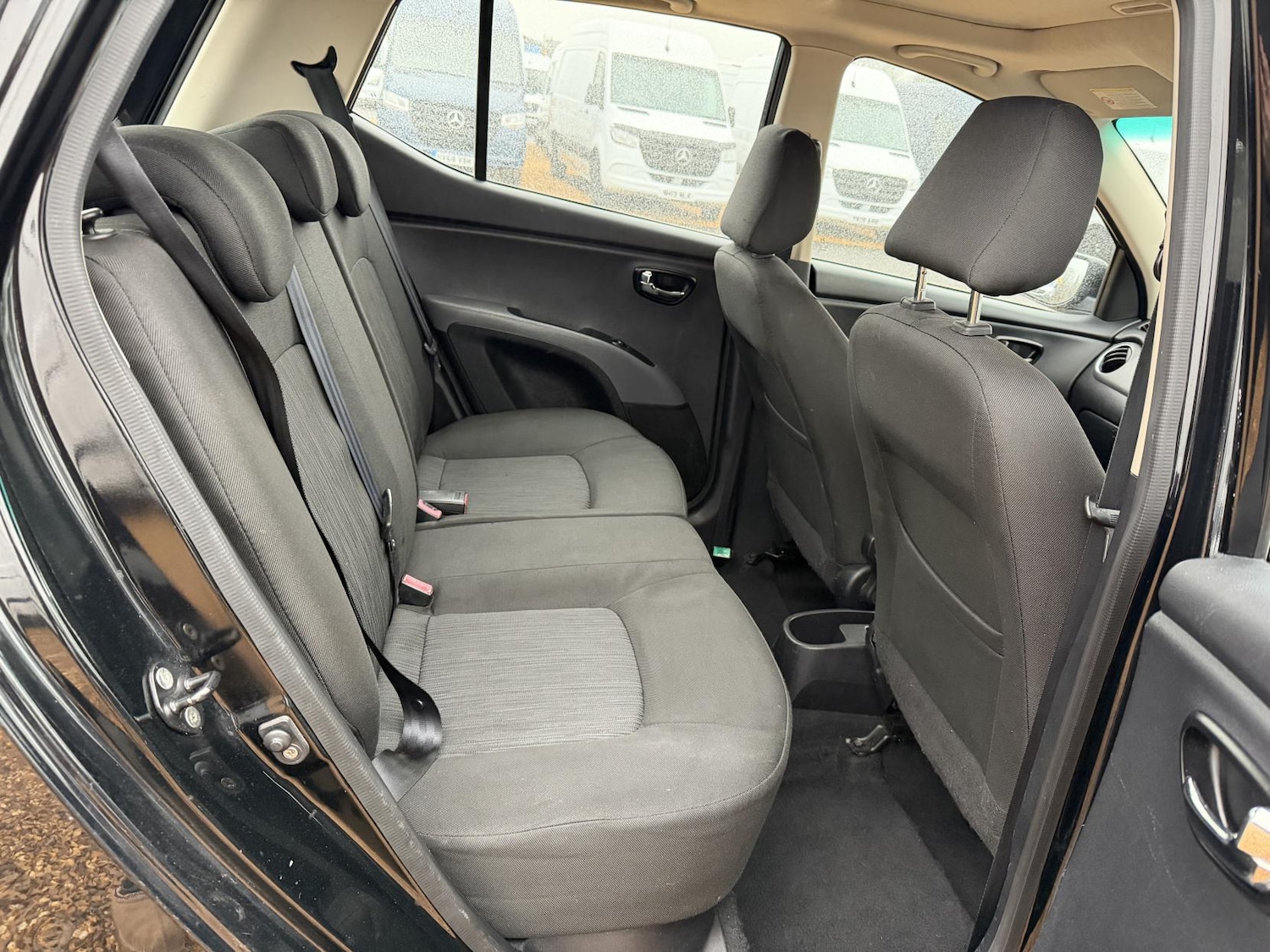 Used Hyundai i10 2012 for sale - 77201710: Photo 20