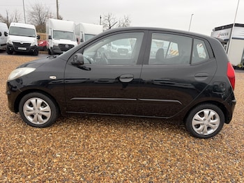 Used Hyundai i10 2012 for sale - 77201710: Photo
