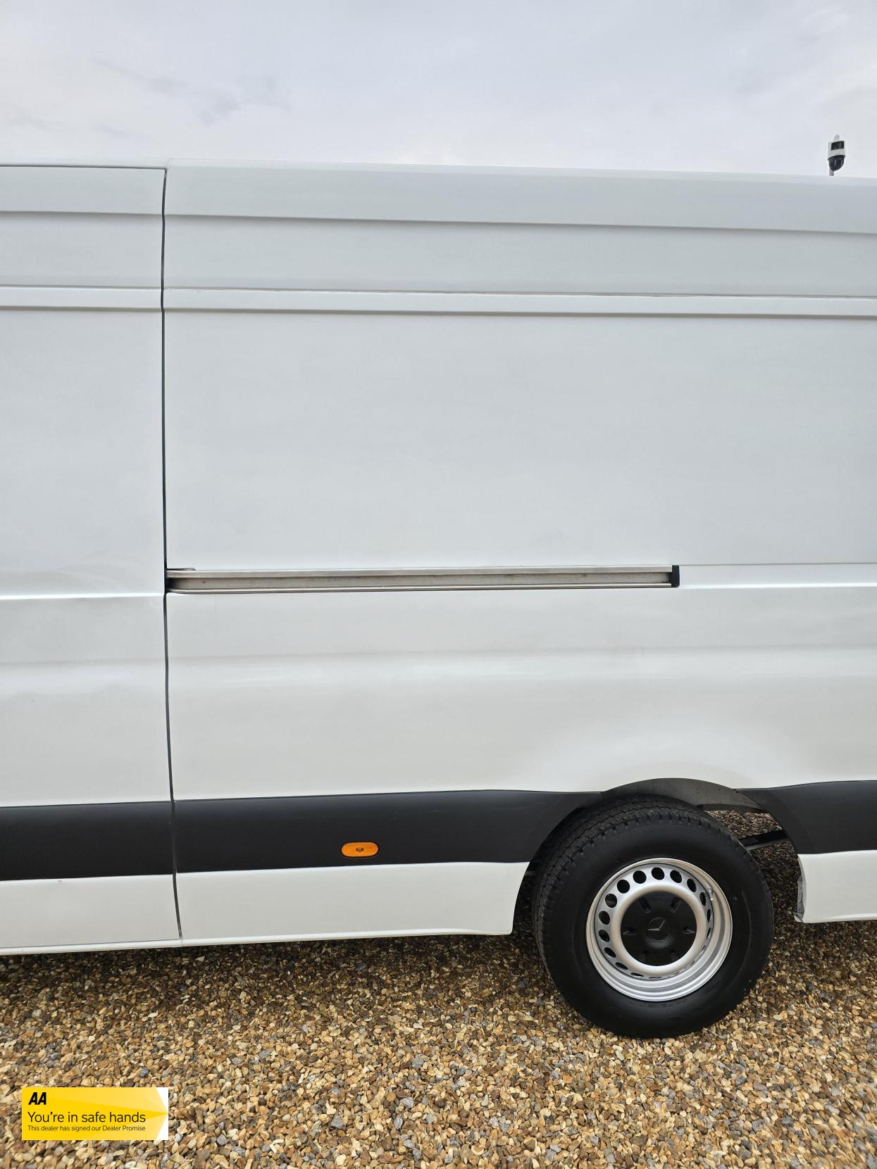 Vehicle 33
