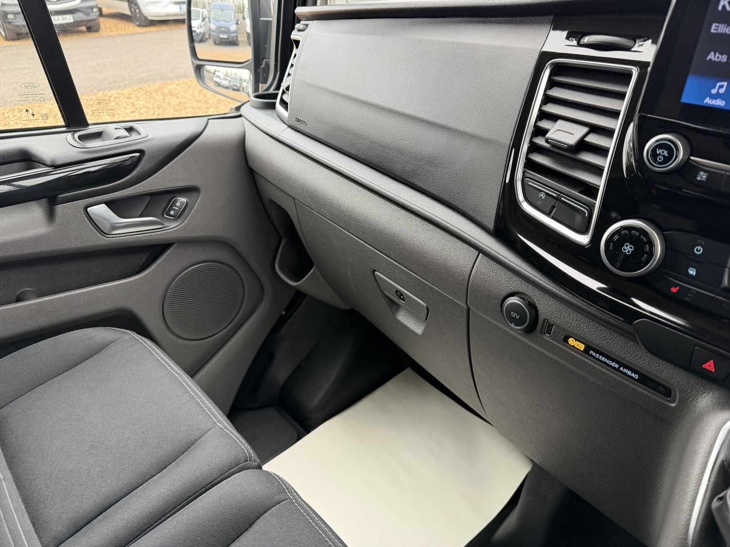 Used Ford Transit Custom 2020 for sale - 77782184: Photo 32