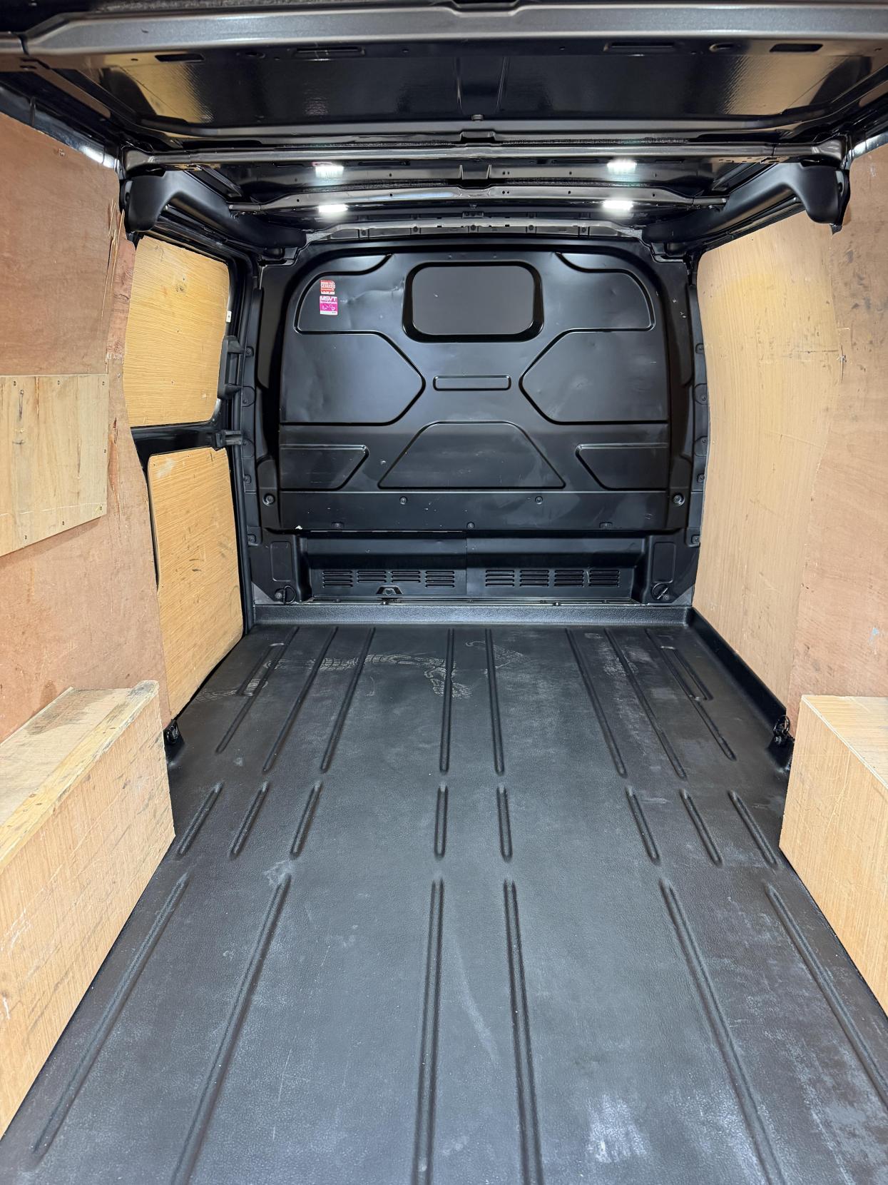 Used Ford Transit Custom 2020 for sale - 77782184: Photo 36