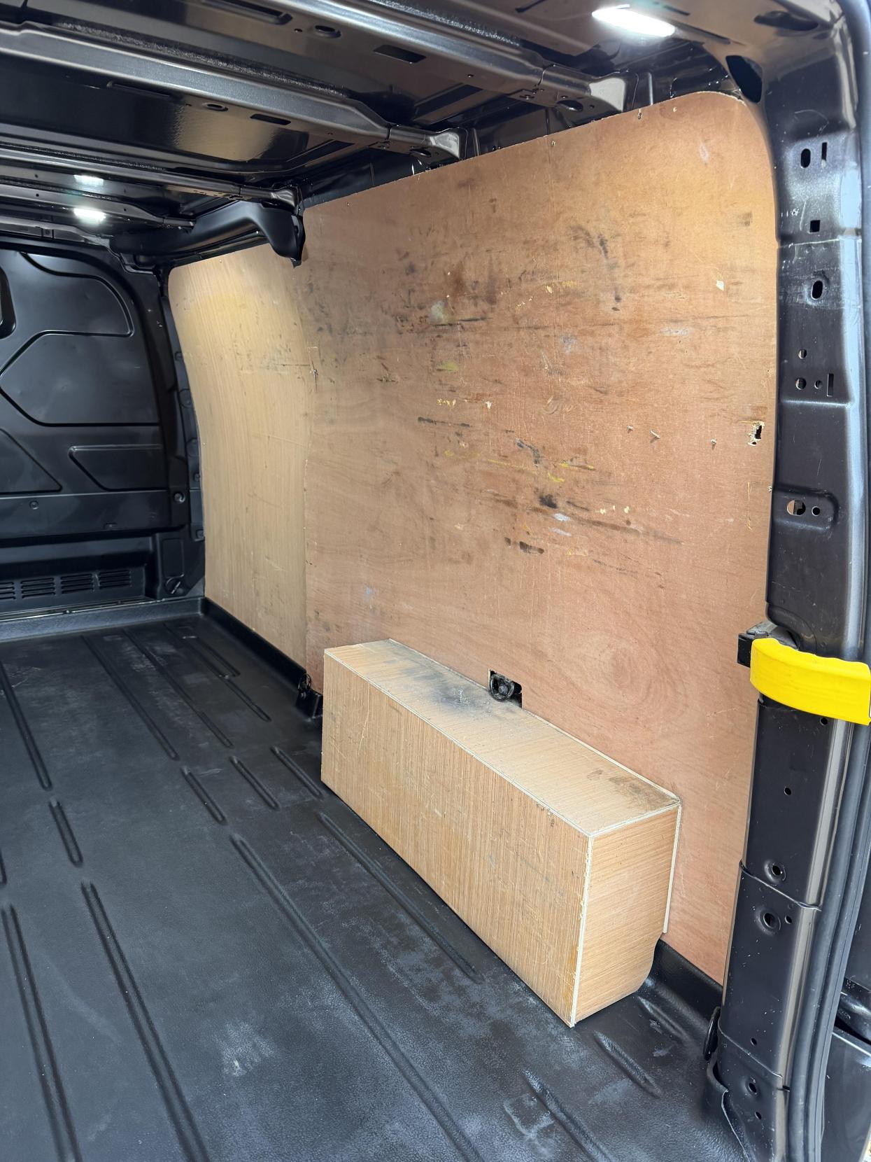 Used Ford Transit Custom 2020 for sale - 77782184: Photo 41