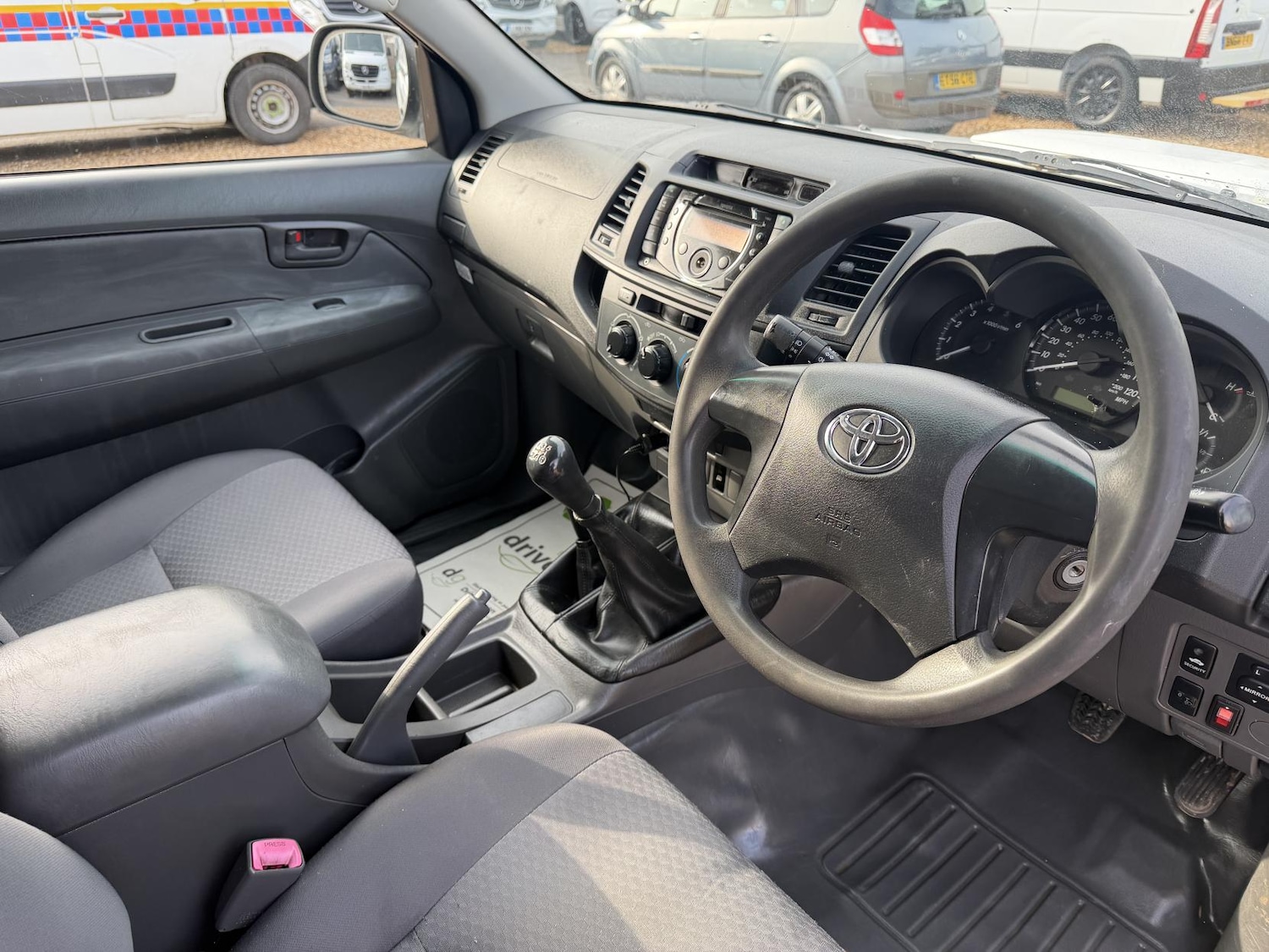 Used Toyota Hilux 2012 for sale - 77732746: Photo 12