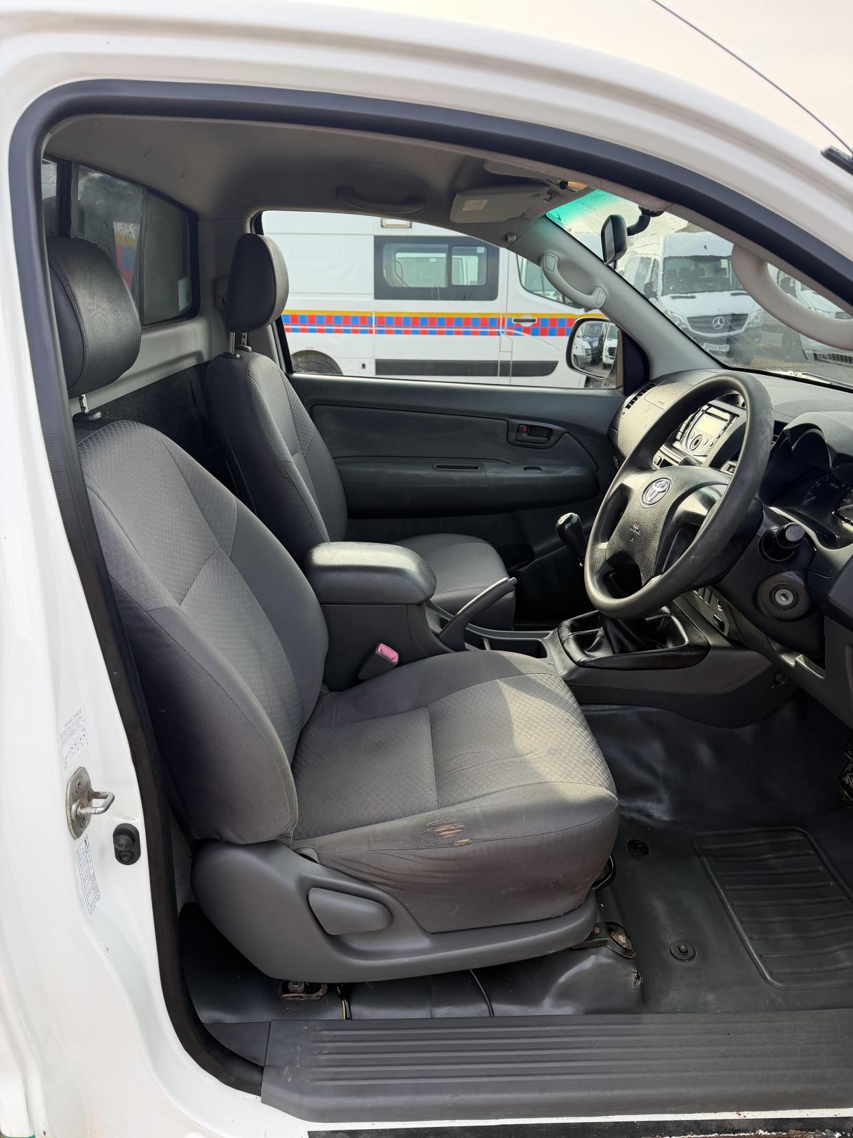 Used Toyota Hilux 2012 for sale - 77732746: Photo 13