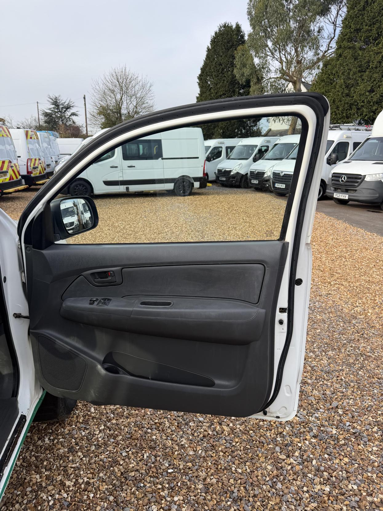 Used Toyota Hilux 2012 for sale - 77732746: Photo 14