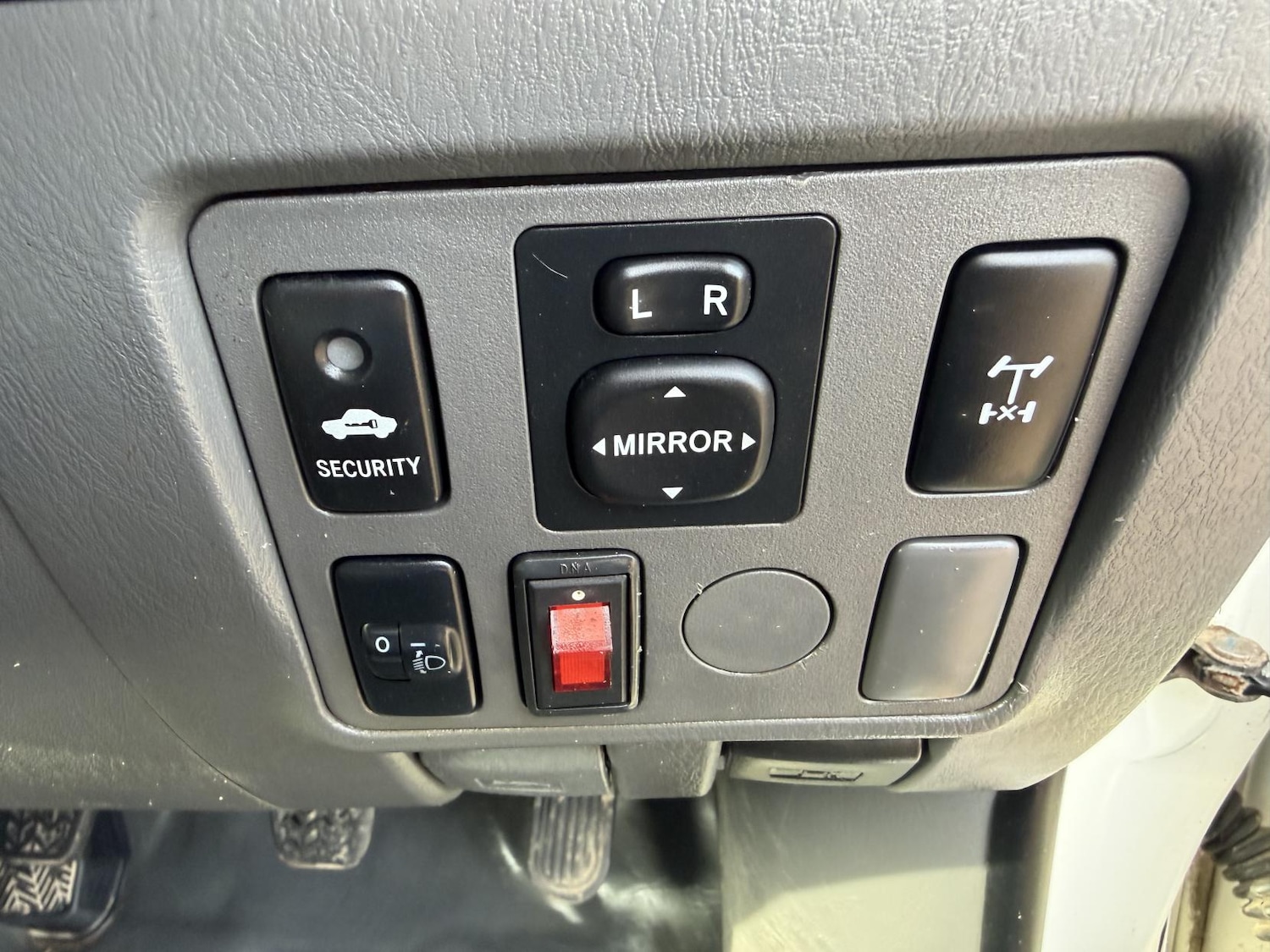 Used Toyota Hilux 2012 for sale - 77732746: Photo 19